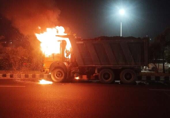 39964a3bb70abe095aa379ff6721acd31073bc41cb9c646b